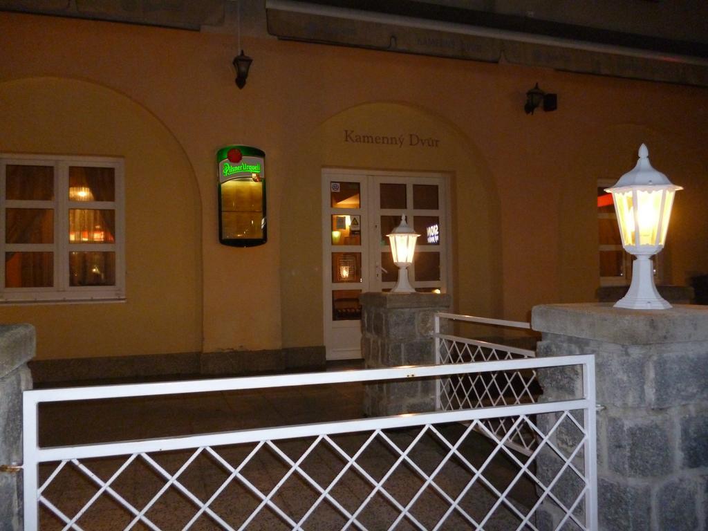 Pension Kamenny Dvur Mariánské Lázně Extérieur photo